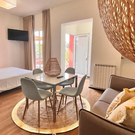 Giada Aparthotel 3*