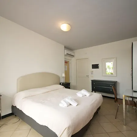 Giada Aparthotel Imperia