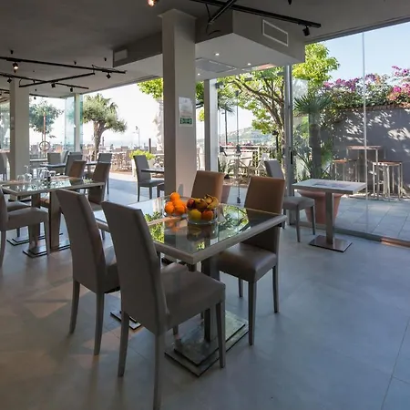 Aparthotel Giada Imperia