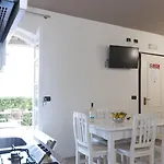 Giada Lägenhetshotell Imperia