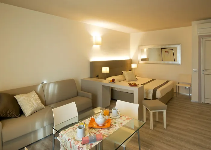 Giada Apartmanhotel Imperia