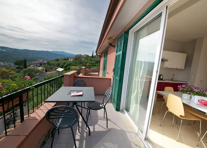 Giada Aparthotel Imperia