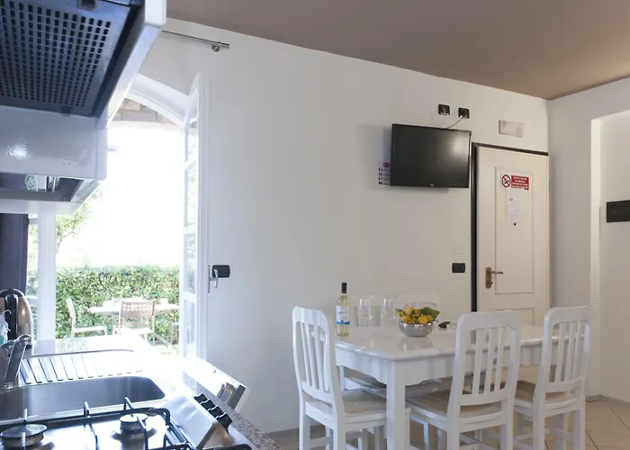 Giada Apartmanhotel Imperia